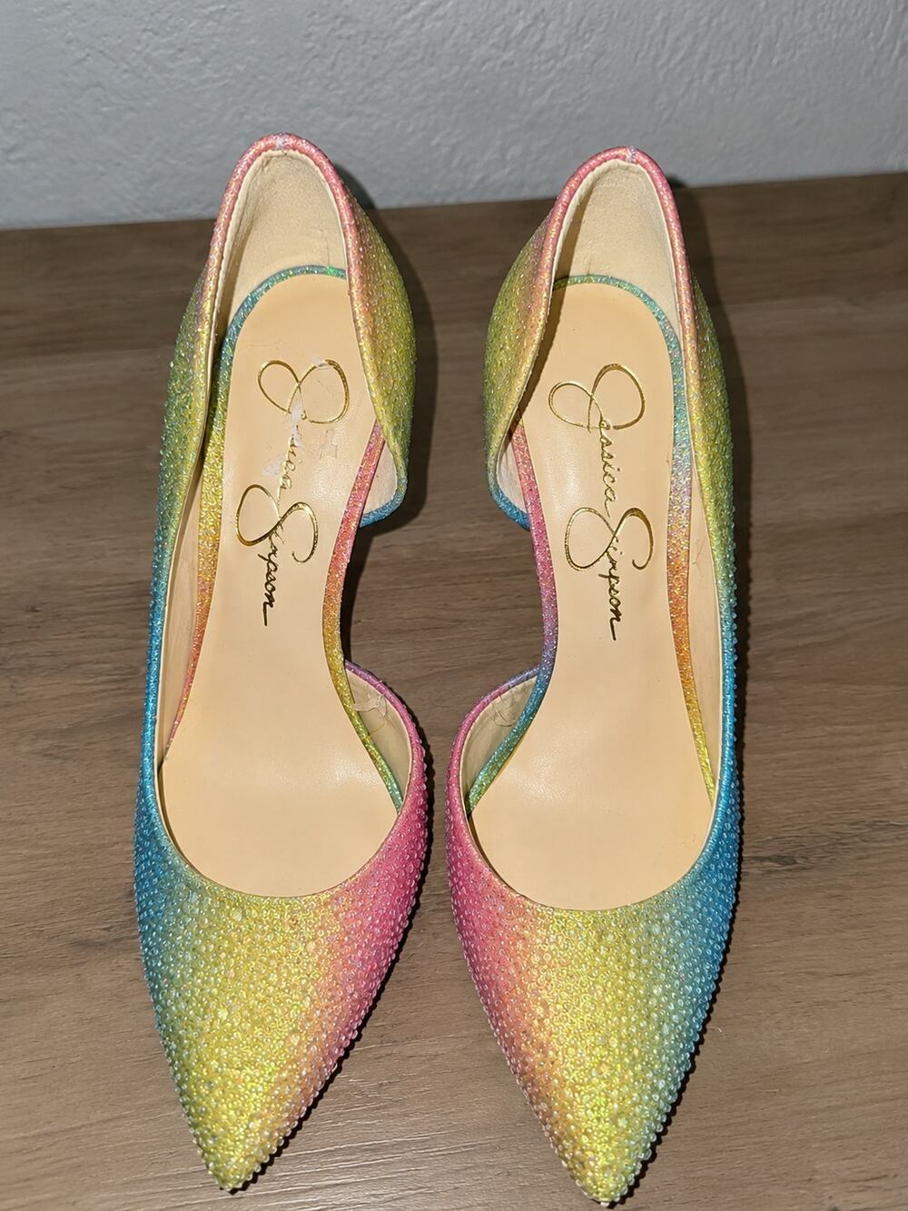 Jessica Simpson Rainbow Rhinestone Pointed-Toe Pumps – Size 6.5